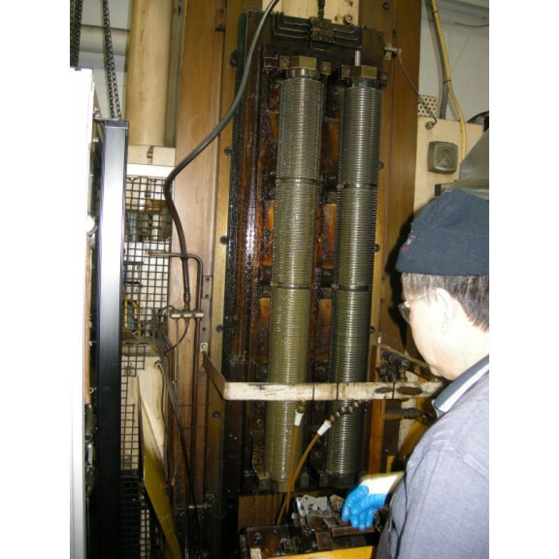 10 Ton x 54 stroke, American, broach & machine vertical, 150 gallon hydraulic oil - Image 4