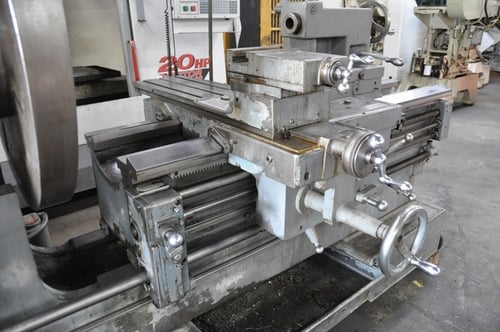 24"/39" x 52"/84" LeBlond #Regal, sliding gap bed lathe, Sony LH52 2X digital read out, 1977 - Image 4