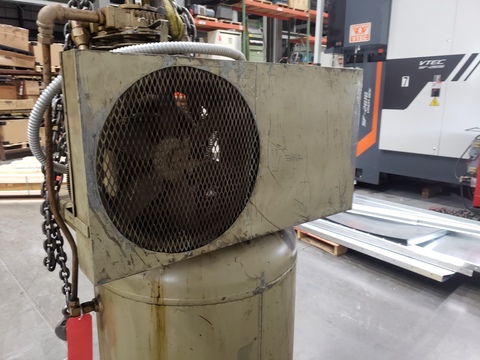 7.5 HP Kellog American #340TV, Vertical Air Compressor, 180 gallon tank, 7-1/2 HP, 1750 RPM, 230/460 V. - Image 5