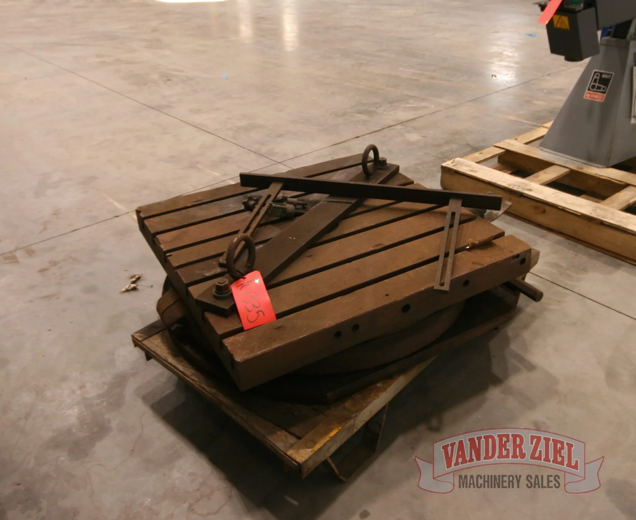 56" x 36" Rotary Table, 6 T-slots, 7/8" T-Slot Throat, 1-3/8" T-Slot Base, - Image 3