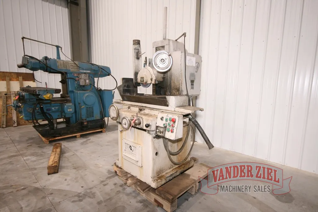 8" x 18" Gallmeyer & Livingston #260, Surface Grinder, 3"-150' per. min. table speeds, 10" x 1/2" x 3" wheel - Image 2