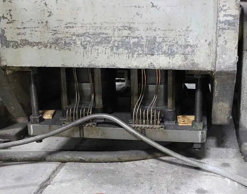 150 Ton, Minster, 6" stroke, 6" Shut Height, 4" bolster, air clutch, cushions, under power - Image 5