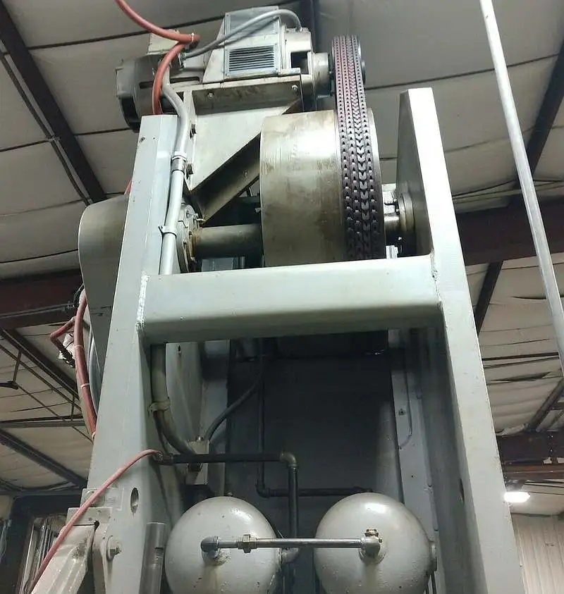 150 Ton, Minster, 6" stroke, 6" Shut Height, 4" bolster, air clutch, cushions, under power - Image 8