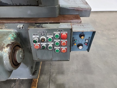16" x 24" Gallmeyer & Livingston #470, 14" x 24" fine pole chuck, incremental downfeed, #15047 - Image 8