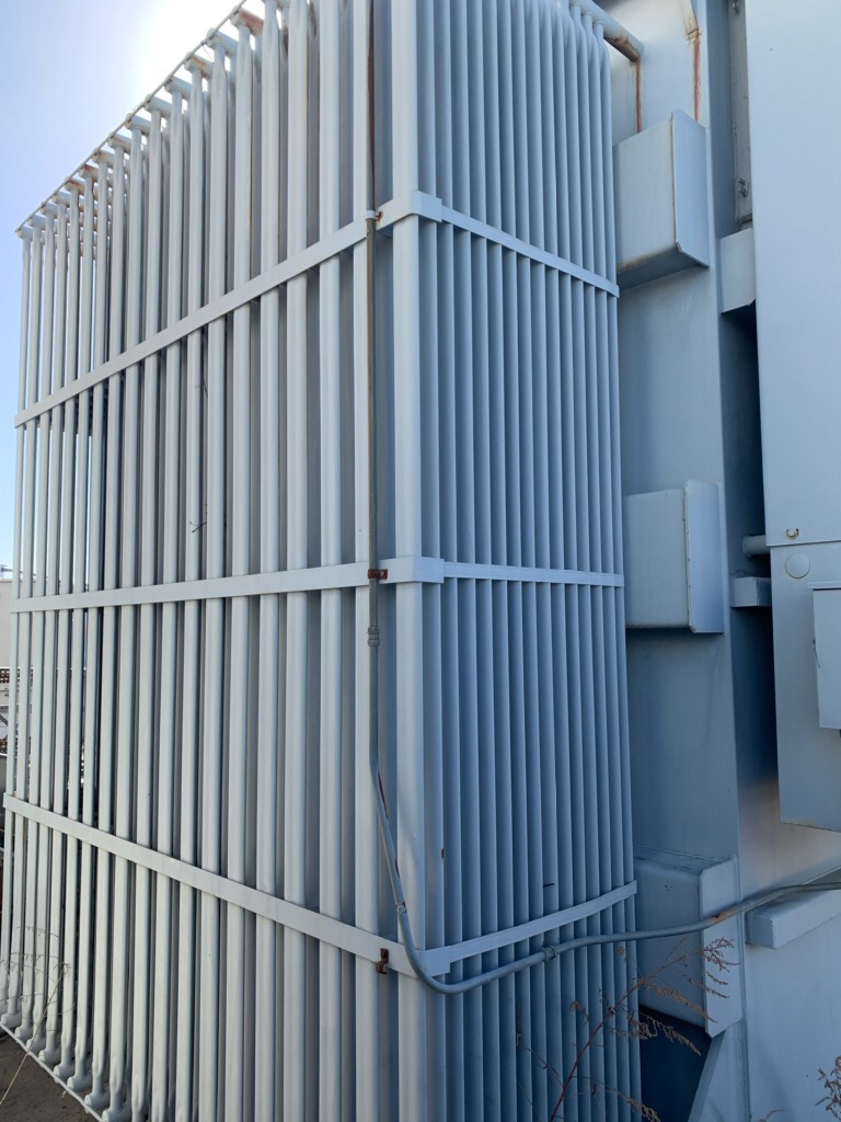7500 KVA 34500 Delta Primary, 4160Y/2400 Secondary, General Electric, pad w/33-step LTC secondary, in stock - Image 3