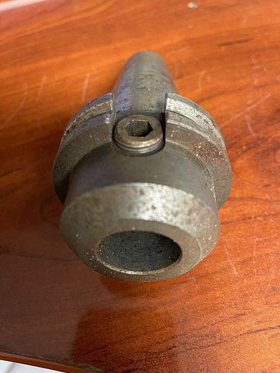 Caterpillar 40, end mill holder, 1", #104395 (2 available) - Image 1