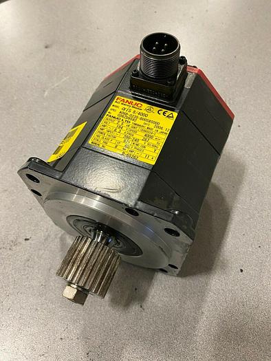 Fanuc Servo Motor, AiS 8/4000 A06B-0235-B005#S000, #104370 - Image 3