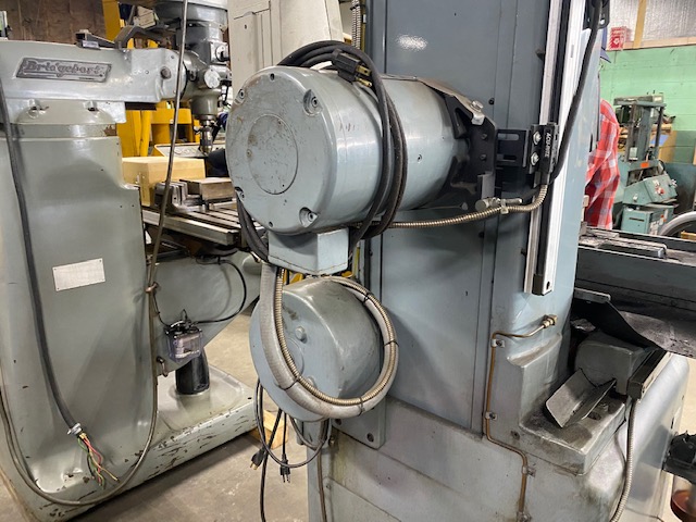6" x 12" Parker #2Z, surface grinder, electromagnetic chuck, Acu-Rite 2-Axis digital read out, one shot lube - Image 7