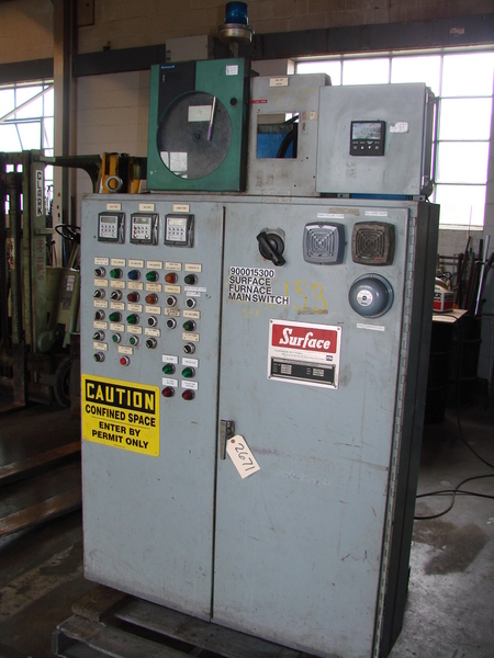24" width x 36" L x 24" H Surface Combustion Std. Allcase integral oil quench, gas fired, roller-rails - Image 4