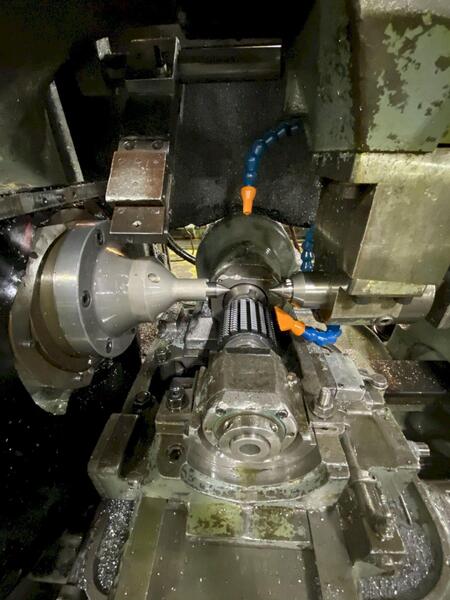 Bourn & Koch #22-15, gear hobbing machine, 22" work diameter, 3.5 DP, 6.25"hob dia, 1998 - Image 10