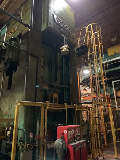 1500 Ton, Verson #S1-1500-60-60T, single point stamping press, 18" stroke, 42" Shut Height, 14 SPM - Image 3