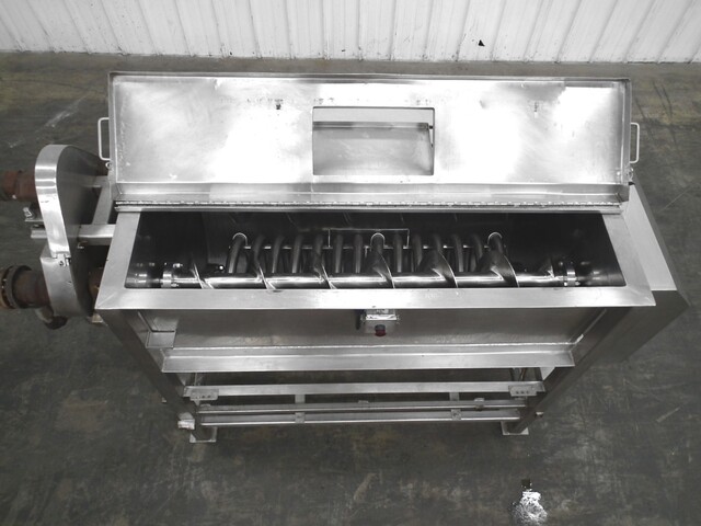 350 gallon L & A #T-703, batch kettle blending cooker, double rotating auger spiral coil batch cooker - Image 6
