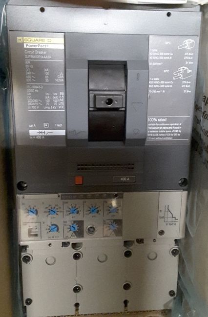 400 Amps, Square D Powerpact, DJP36400E54AASA, LSIG with aux switch - Image 1