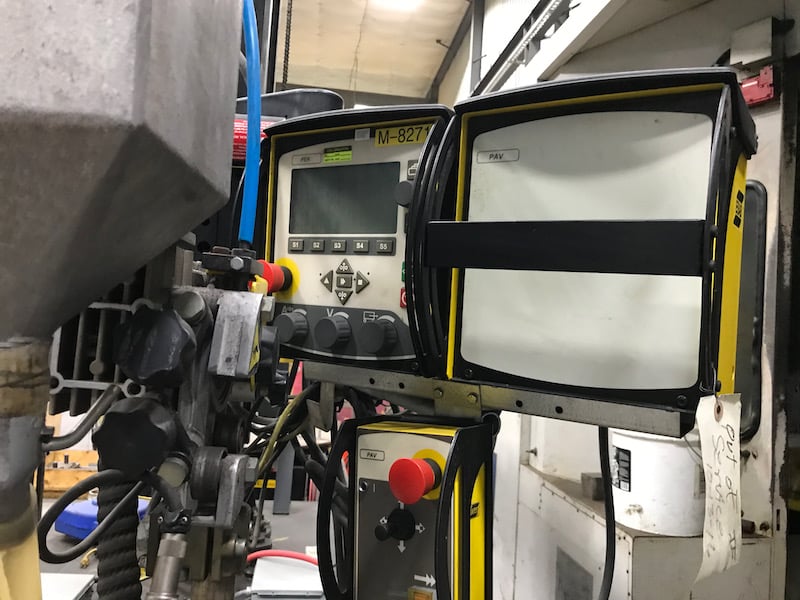 Esab lrg sub-arc welder, includes column & boom, horizontal & vertical turntable, welder & more, very low - Image 6