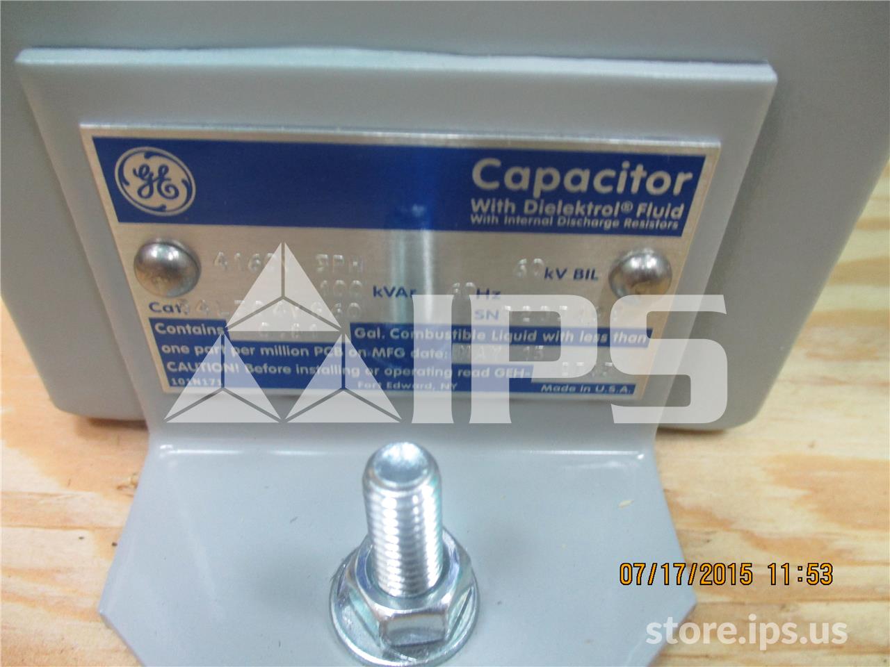 GE Three Phase Capacitor Bank New 4160v, 100kvar, 60 KV Bil - Image 1