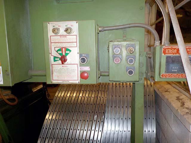 300 Ton, Minster #40-10, straight side double crank press, 10.5" stroke, 6" adj., 61" x 42" bed, 13 SPM - Image 2
