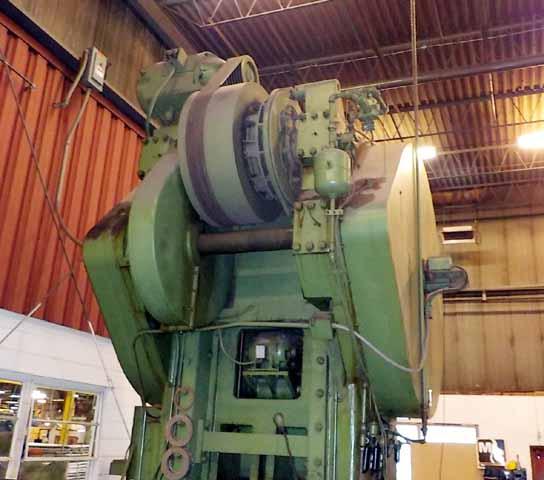 300 Ton, Minster #40-10, straight side double crank press, 10.5" stroke, 6" adj., 61" x 42" bed, 13 SPM - Image 8