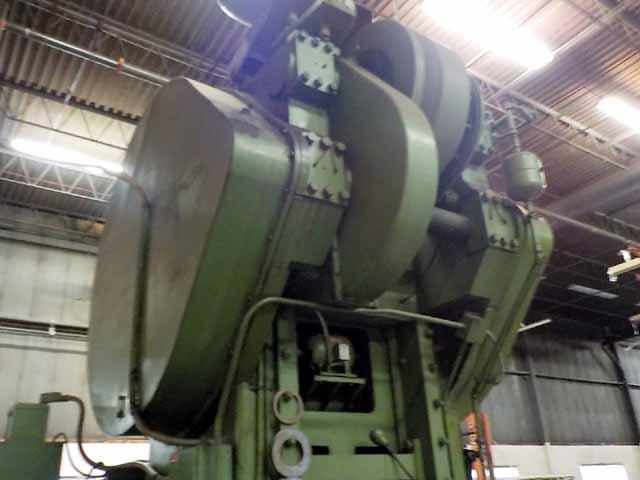 300 Ton, Minster #40-10, straight side double crank press, 10.5" stroke, 6" adj., 61" x 42" bed, 13 SPM - Image 10