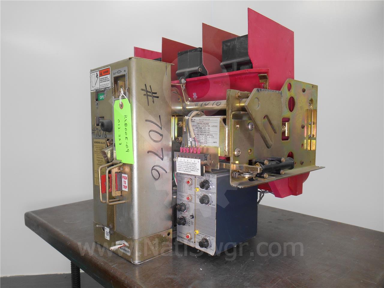 800 Amps Sa Rl-800 Eo/do 125 Volts DC Control, Ssii Lig, 200 Amps Ct, Dual Switch Bell Alarm - Image 5