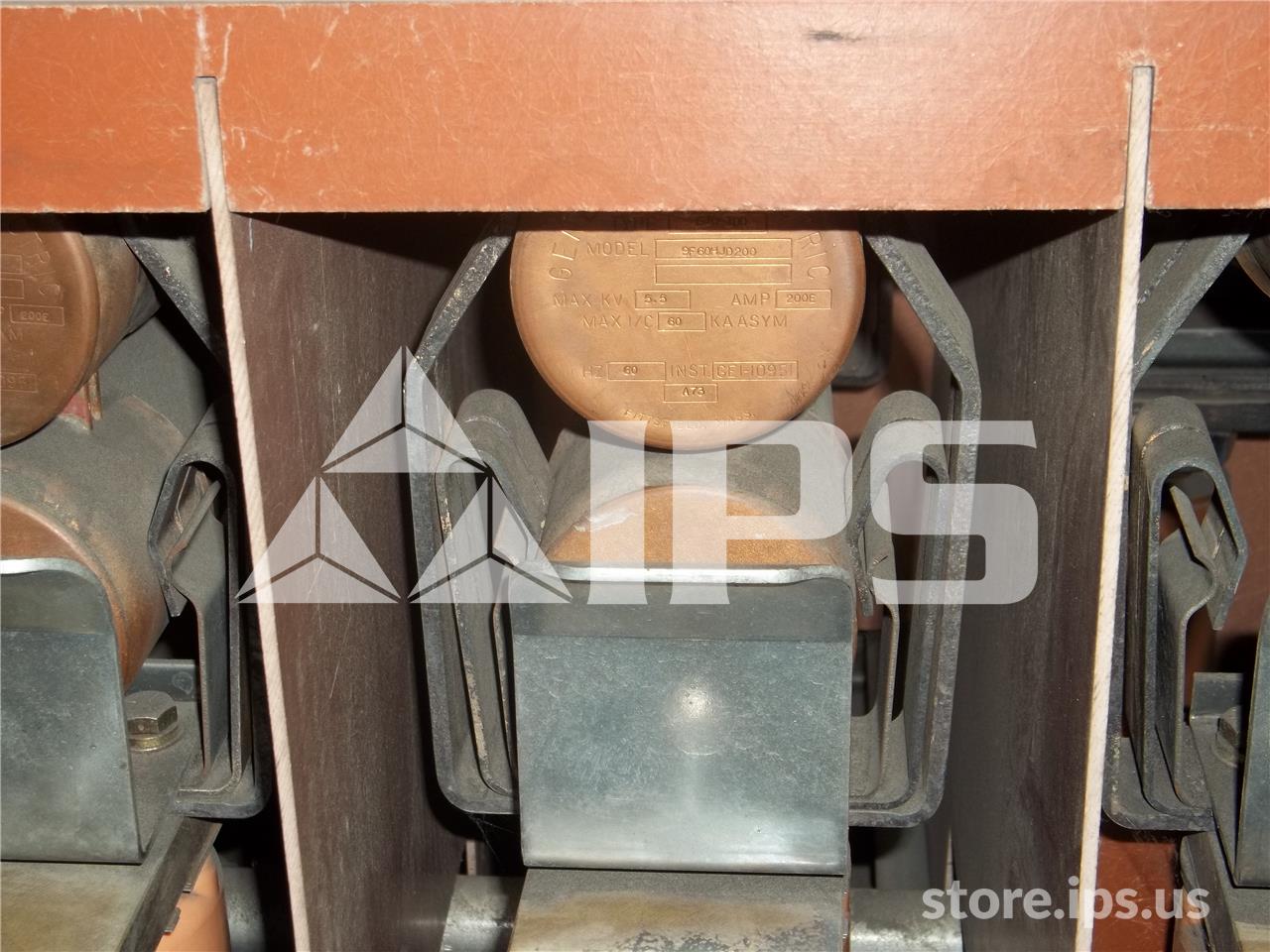600 Amps GE Se-10-2 Fused Load Break Switch Draw Out 5 KV 60k Amps 5.5kv, 200e Fuse - Image 4