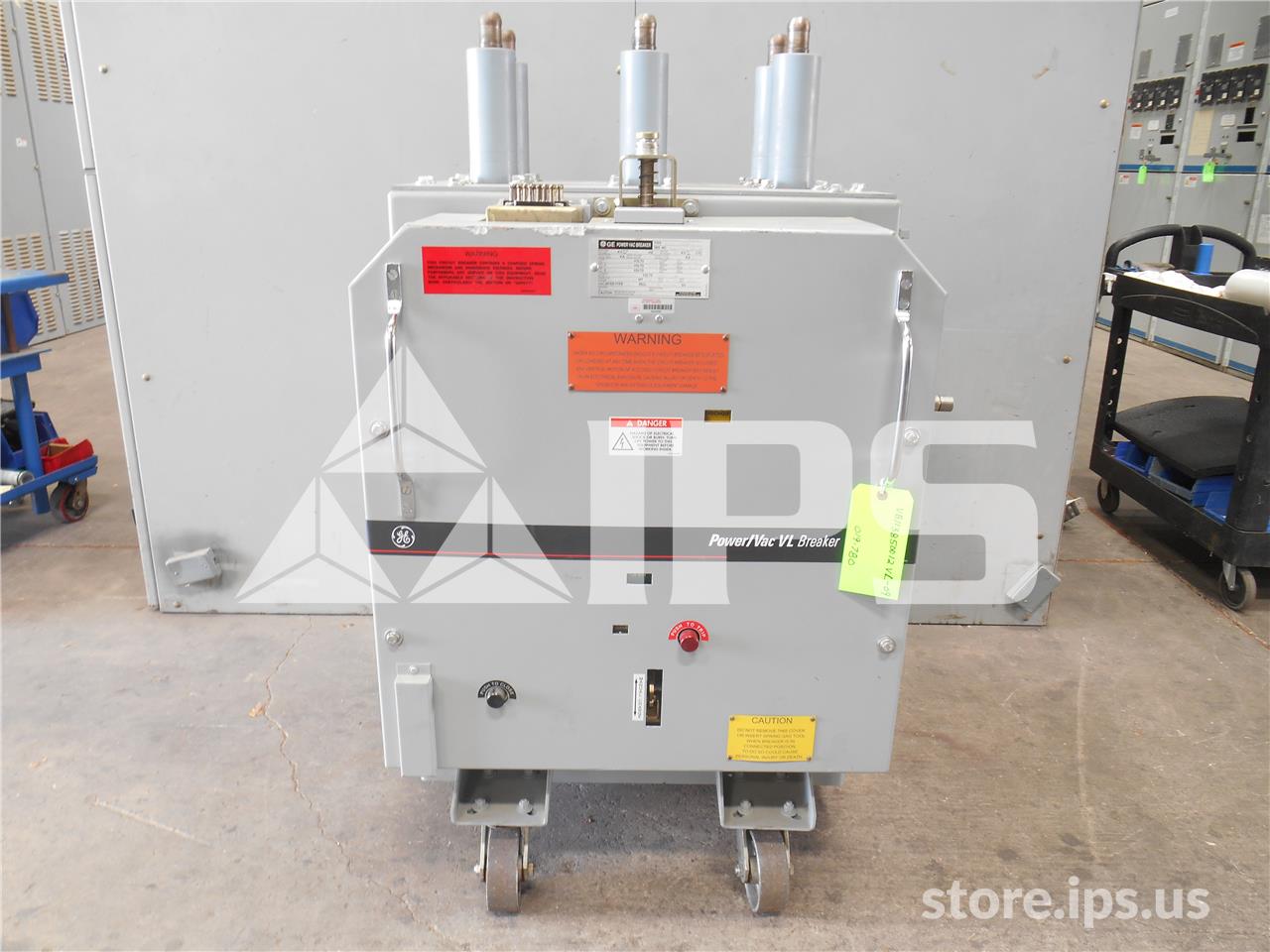 1200 Amps GE Vb1 13.8-500-3 Ml-18h Vertical Lift Unused Surplus (vb1 13.8-500) 48 Volts DC Control, 18k Amps - Image 1