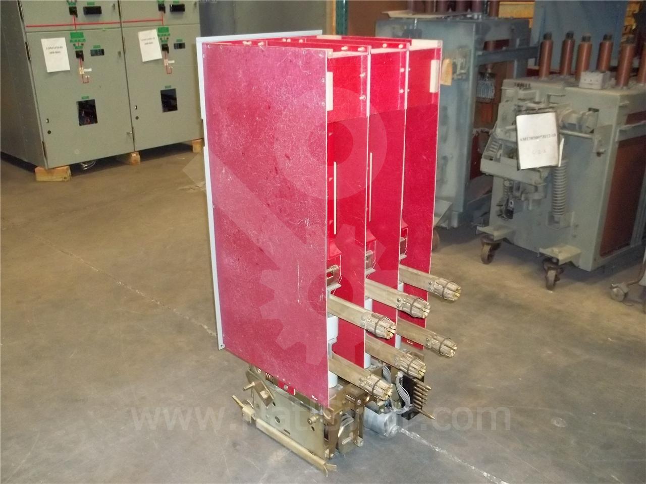 1200 Amps WH 50 Dhp 350 Eo/do (50dhp 350) 230 Volts AC Controls, Cap Trip - Image 3