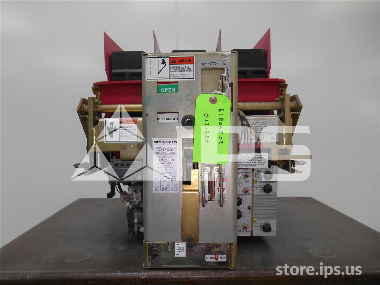 800 Amps Sa Rl-800 Eo/do 125 Volts DC Control, Ssii Lig, 200 Amps Ct, Dual Switch Bell Alarm - Image 1