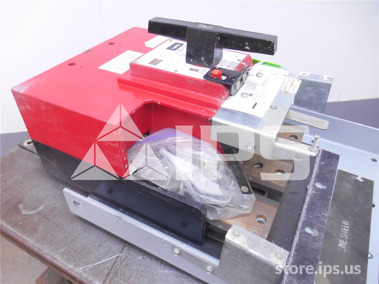 2000 Amps GE Thpc Hpc Switch Mo/bi Top Feed - Image 4
