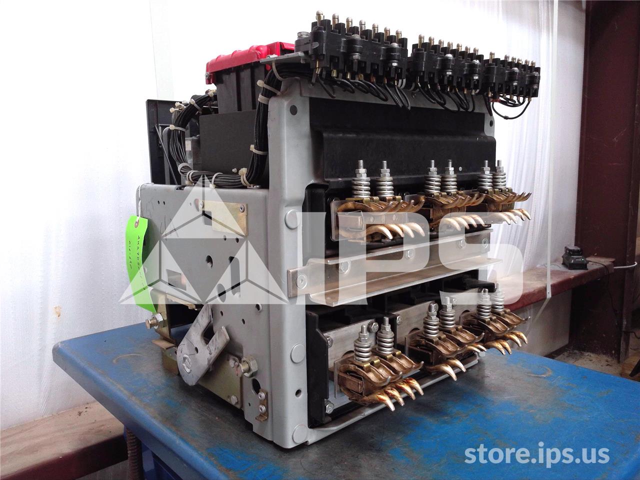 1600 Amps GE Akr-7d-50h Eo/do (akr-_d-50h) 120 Volts AC Control, Mvt Rms-9 Lsi, 1600 Amps Ct, 120 Volts AC - Image 2