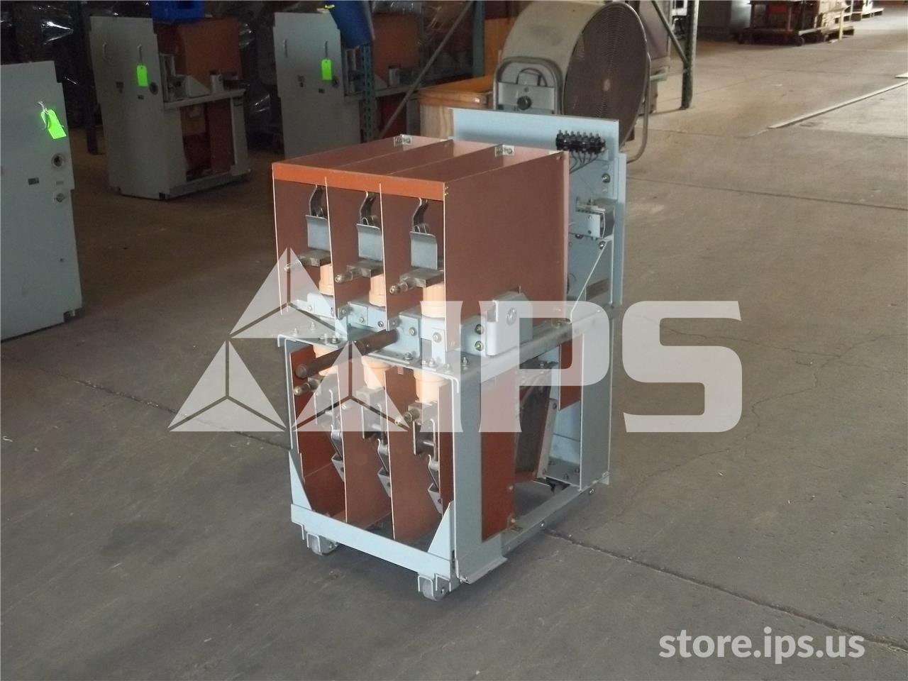 600 Amps GE Se-10-2 Fused Load Break Switch Draw Out 5 KV 60k Amps No Fuses - Image 4