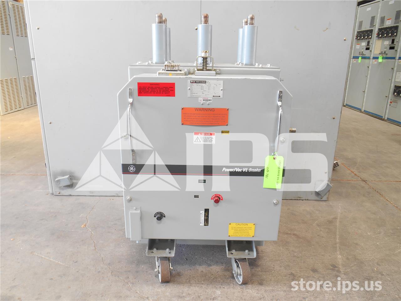 1200 Amps GE Vb1 13.8-500-3 Ml-18h Vertical Lift Unused Surplus (vb1 13.8-500) 48 Volts DC Control, 18k Amps - Image 1