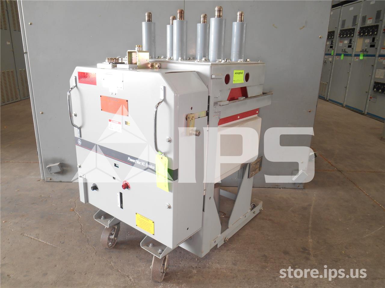 1200 Amps GE Vb1 13.8-500-3 Ml-18h Vertical Lift Unused Surplus (vb1 13.8-500) 48 Volts DC Control, 18k Amps - Image 3