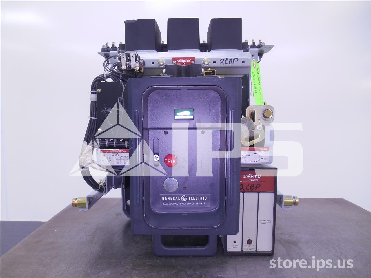 800 Amps GE Akr-6d-30s Eo/do (akr-_d-30s) 125 Volts DC Control, Mvt Li, 400 Amps Ct - Image 1
