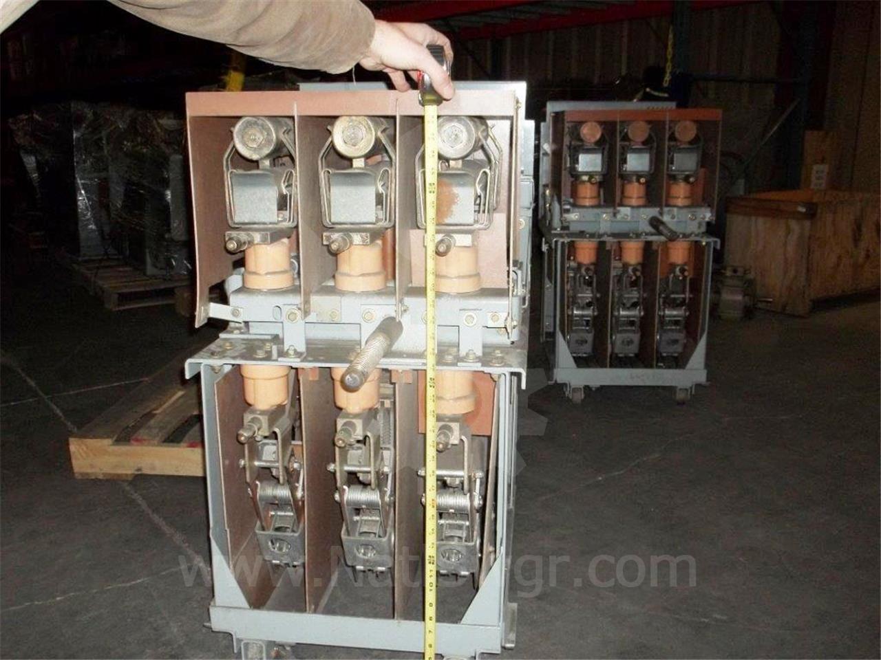 600 Amp. GE Se-10-2 Fused Load Break Switch Draw Out 5 KV 60k Amp. 5.5kv, 250e Fuse - Image 8