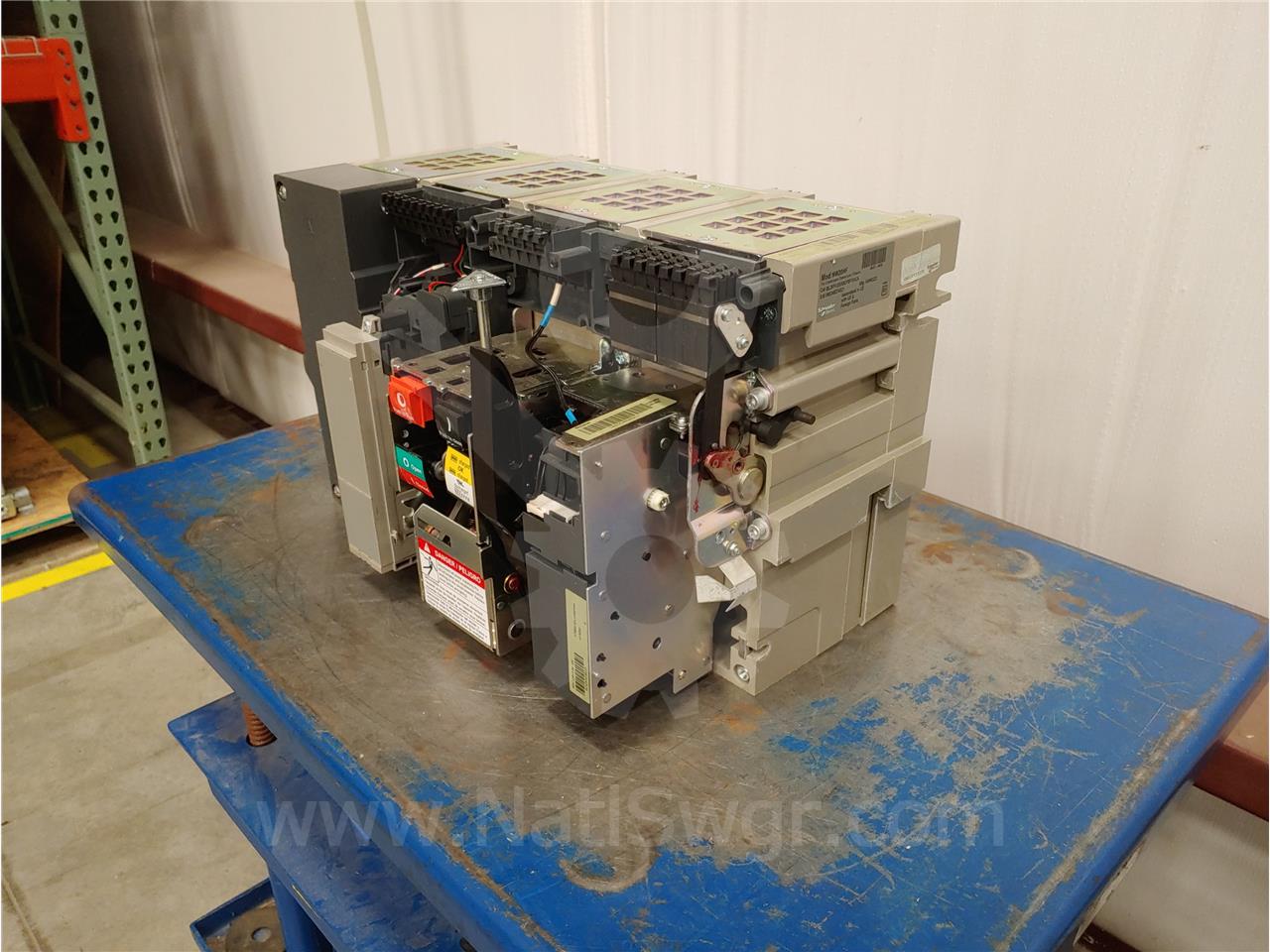 1200 Amps Square D Masterpact Nw12 Hf Eo/bi Bl3ccvssx9cfbfxxca Unused Surplus 120 Volts AC Control, 24 Volts - Image 6