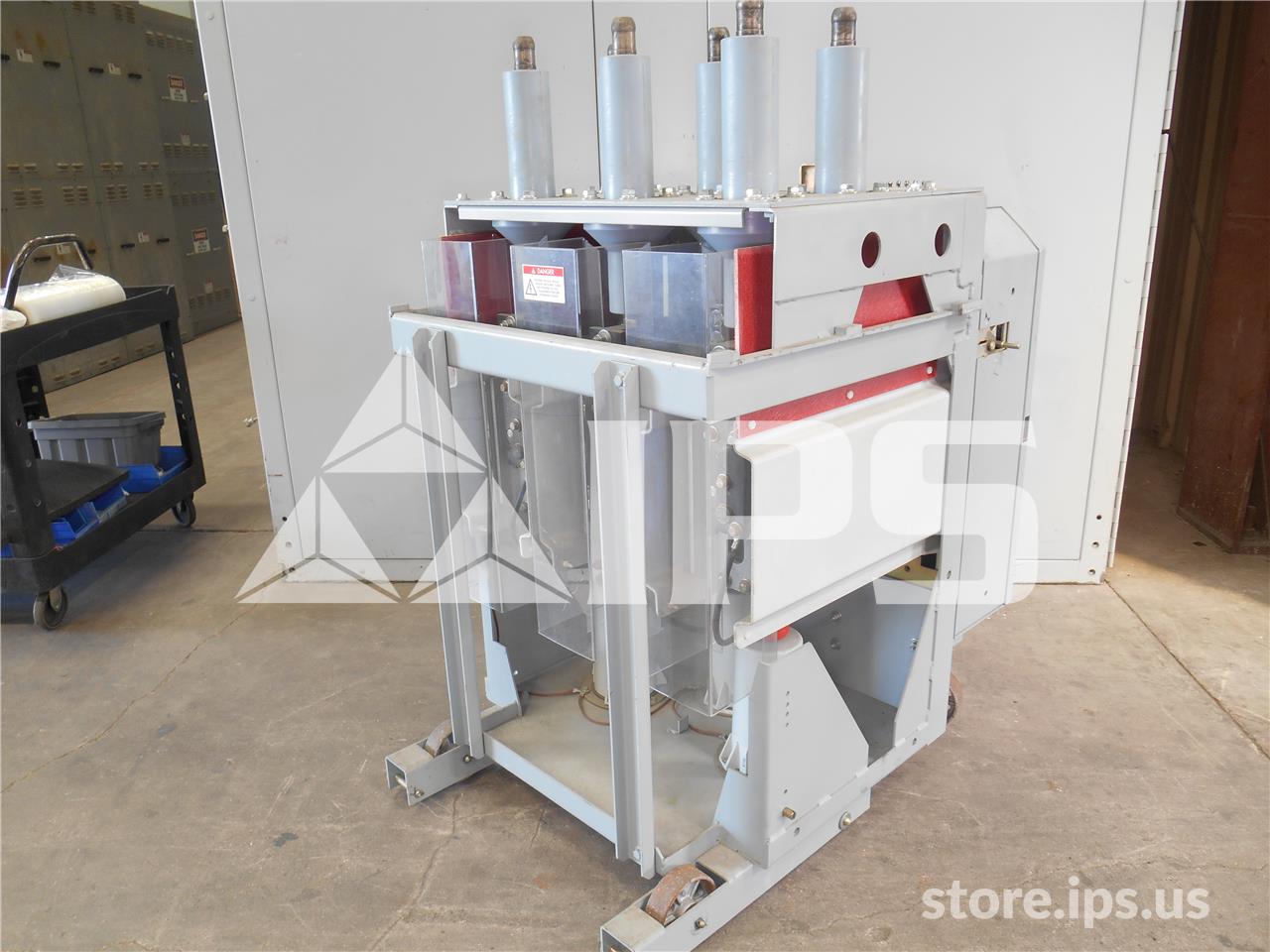 1200 Amps GE Vb1 13.8-500-3 Ml-18h Vertical Lift Unused Surplus (vb1 13.8-500) 48 Volts DC Control, 18k Amps - Image 5