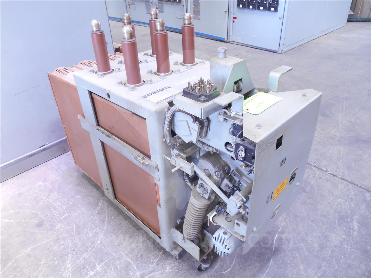 1200 Amps GE Am-4.16-250-7h (am 4.16-250) 125 Volts DC Control, Ml-13 Mechanism - Image 6