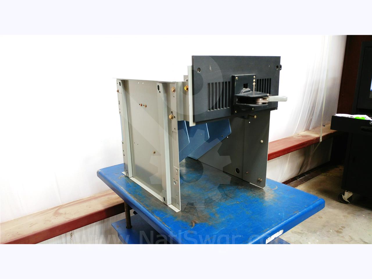 400 Amp. WH Isolation Switch Assembly Roll Out Design (sja) For Ampgard Sj Series Switchgear - Image 9
