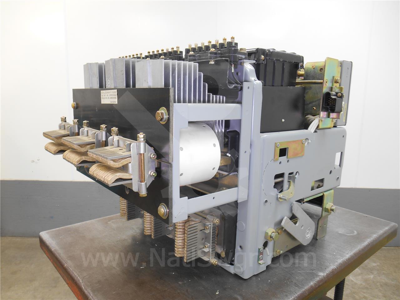 1600 Amps GE Akru-10d-50 Eo/do (akru-_d-50) 120 Volts AC Control, 24 Volts DC Trip, Mvt Pm Lsig, 1600 Amps - Image 7