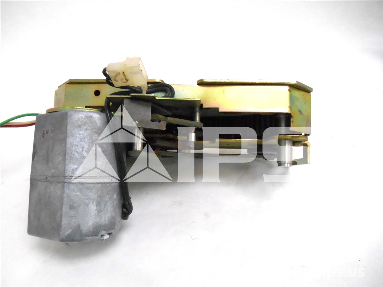 GE 120 Volts AC Electric Operator For Power Break Ii - Image 4