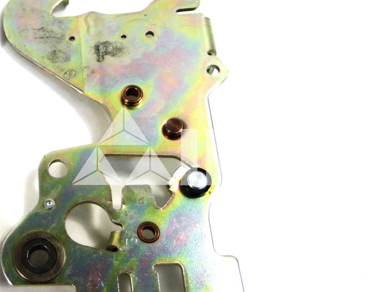 GE Electrical/manual Operating Mechanism Right Side Plate For Ak-a-15/25, Akr-30s - Image 1