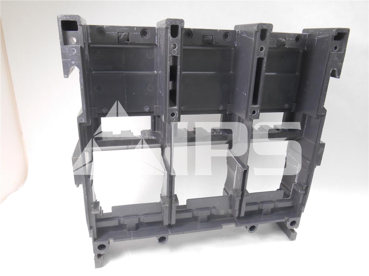 Ch Back Plate Molding Insulator For Mds 800-3200a, 3 Pole - Image 2