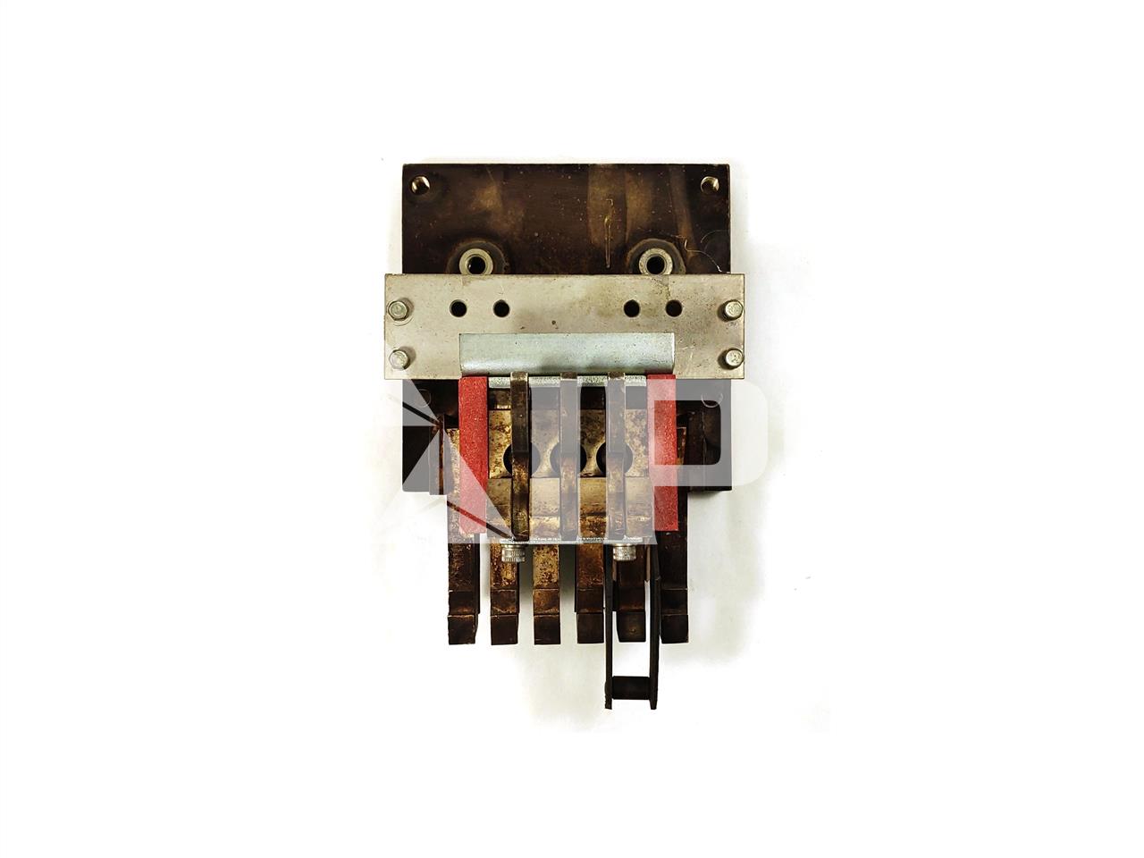 GE Stationary Main Contact Assembly For Akr-75, Upper Stud And Terminal - Image 1