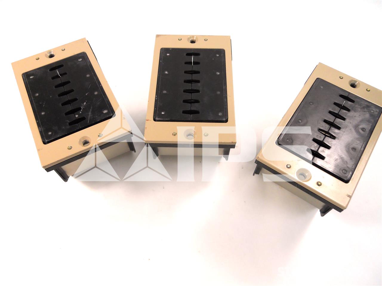 Merlin Gerin Arc Chute Assembly For Masterpact Mc / Mp - Image 3