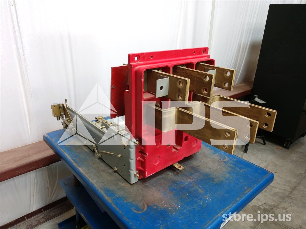 2000 Amps Bbc Lk Drawout Substructure For Lk-20, Manually Or Electrically Operated Breaker - Image 2
