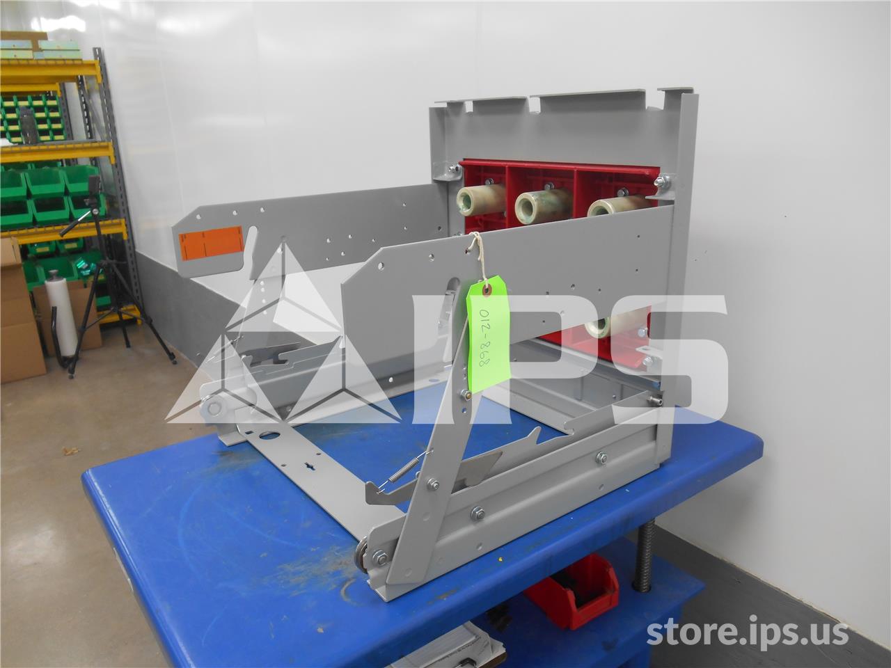 2000 Amps ITE Red Kline Drawout Substructure For K-2000, Manually Or Electrically Operated Breaker - Image 4