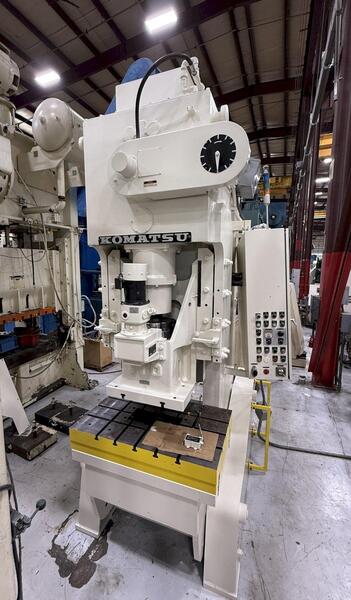 110 Ton, Komatsu #110-OBS, gap frame press, 5.9" stroke,air clutch & brake, 32-65 SPM, 1981 - Image 4