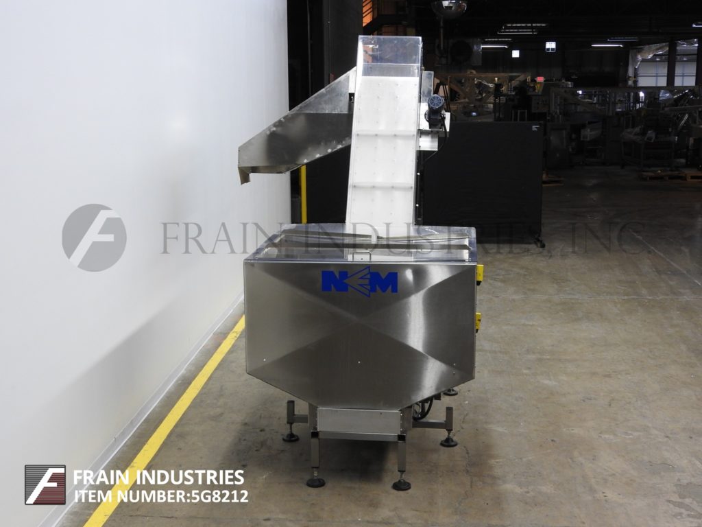 New England #60CFTHE, incline cleated belt feeder with 58" L x 58" W x 39" D Stainless Steel hopper, mounted - Image 4
