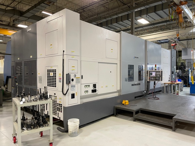 Okuma #Multus-B750W/4000, 41.3" swing, 24" chuck, OSP-P200L, rigid tap, Steady Rest, 2010 - Image 2