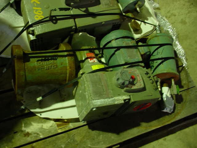 20 gallon DeDietrich, glass lined reactor, 150 psi/fv internal, 115 psi jacket, 1.5 HP - Image 1